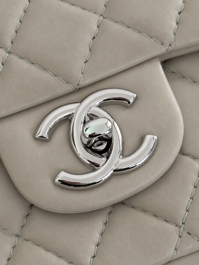 Chanel Classic Medium Double Flap Bag Creme/Pistachio